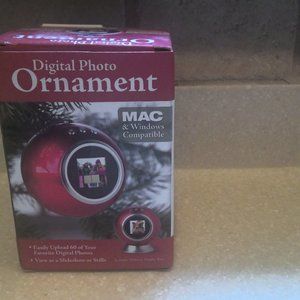 DIGITAL PHOTO CHRISTMAS ORNAMENT